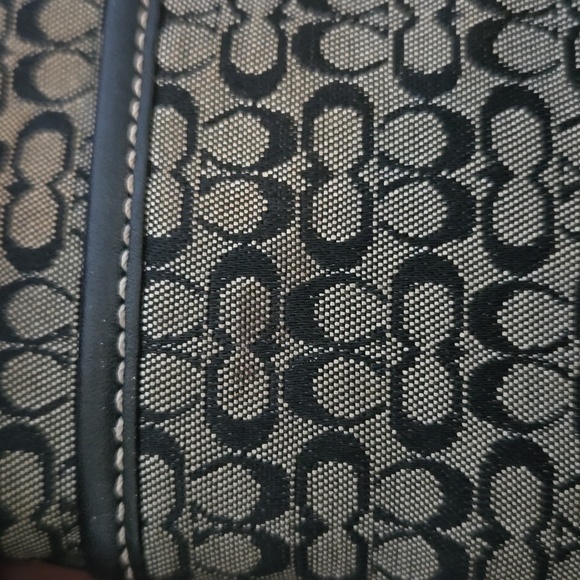 Coach Signature C black crossbody - Picture 11 of 13